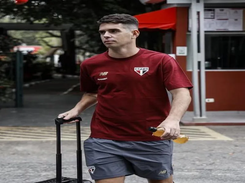 上月突发晕厥！ESPN：34岁奥斯卡已经告诉身边人，自己打算退役